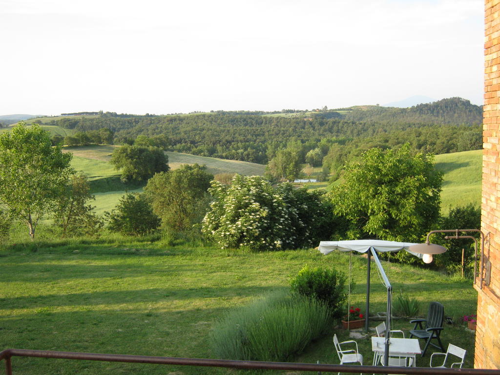 Agriturismo Santa Maria Torrita di Siena Exterior photo